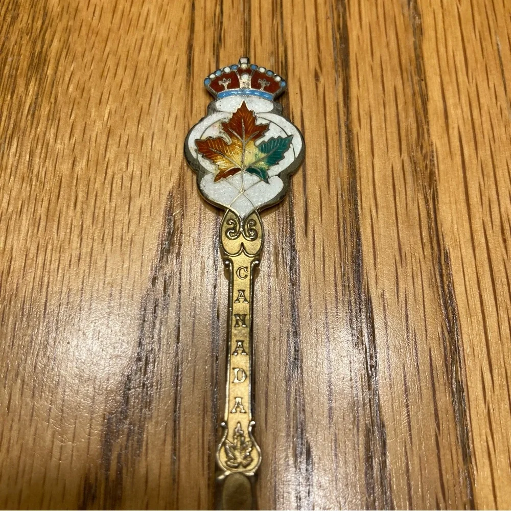 Souvenir Spoons ~ Denver, Toronto, Niagara Falls ~ Set of 3